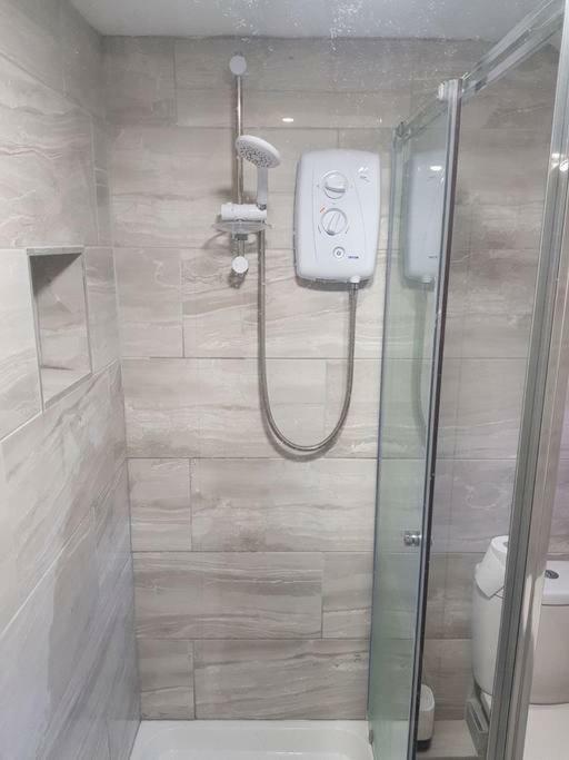 Apartment With Roof Terrace Close To City Centre Cardiff Kültér fotó