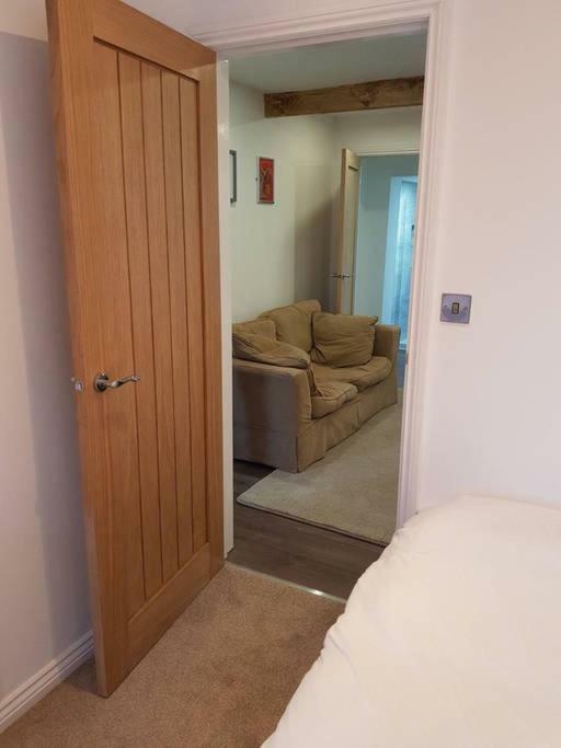 Apartment With Roof Terrace Close To City Centre Cardiff Kültér fotó