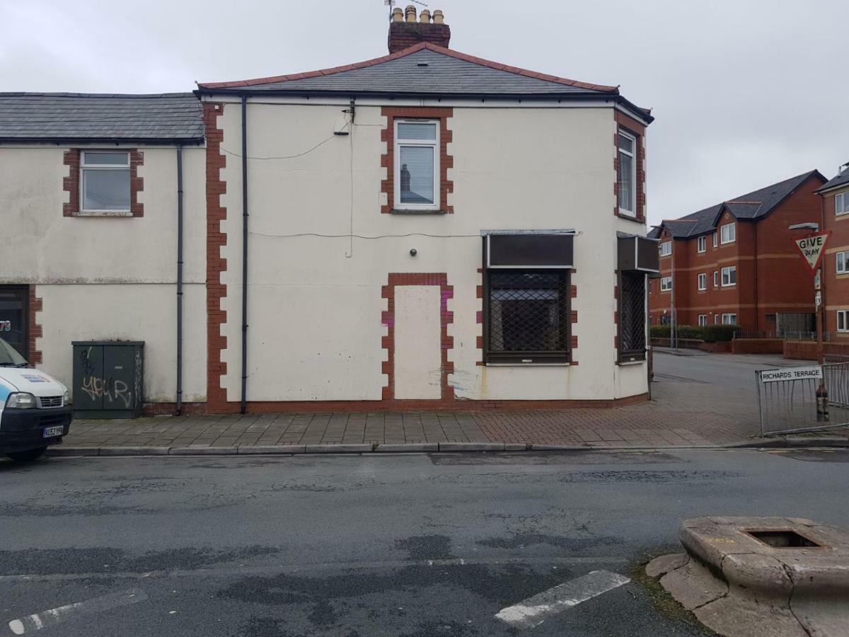 Apartment With Roof Terrace Close To City Centre Cardiff Kültér fotó